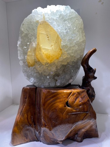 16lb top rare - top, calcite